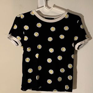 Daisy T-shirt